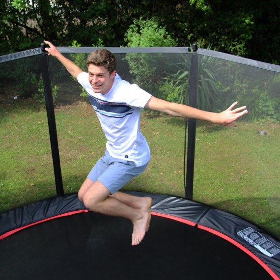 Cama elástica Booster Black 390 con red Premium 