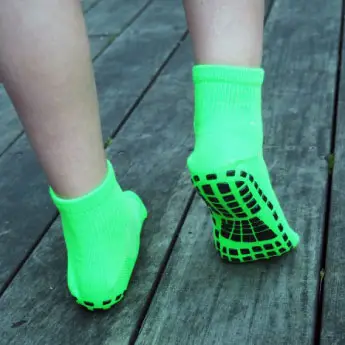 Los calcetines anti-deslizantes